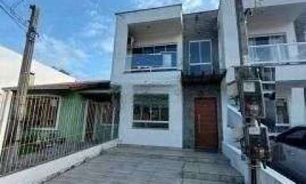 Casa com 2 quartos à venda na Avenida Nossa Senhora de Guadalupe, 1079, Hípica, Porto Alegre