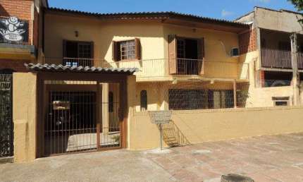 Sobrado para Venda - 280m², 3 dormitórios, 2 vagas - Alegria