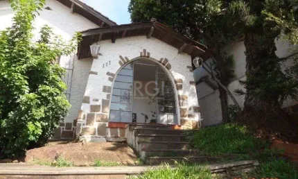 Casa para Venda - 250m², 3 dormitórios, - Medianeira
