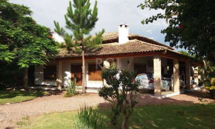 Casa para Venda - 220m², 2 dormitórios, sendo 1 suites, 4 vagas - Belém Novo