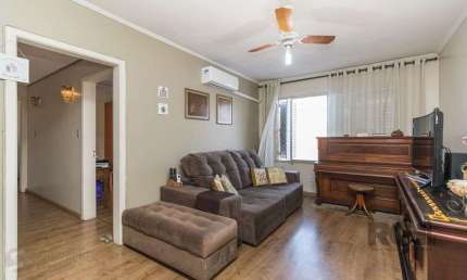 Cobertura 150m² - 3 dormitórios, 2 vagas no bairro Petrópolis