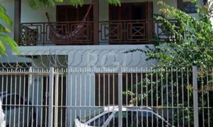 Casa para Venda - 200m², 3 dormitórios, sendo 3 suites, Jardim Botânico