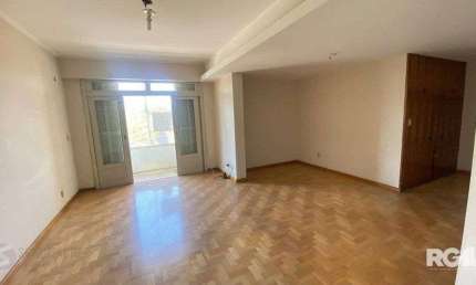 APARTAMENTO 3 DORMITÓRIOS DE FRENTE PRÓXIMO A REDENÇÃO