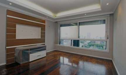 Apartamento com 3 quartos para alugar na Rua Quintino Bocaiúva, 1326, Moinhos de Vento, Porto Alegre
