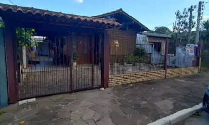 Casa com 2 quartos à venda na Rua Delfina Fusquini Sirianni, 142, Vila Nova, Porto Alegre