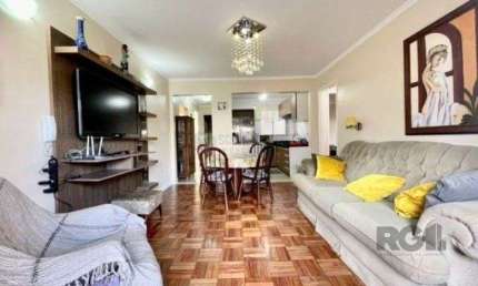 Apartamento 2 dormitórios com sacada, vista para o mar - 59m² de área privativa em Capão da Canoa