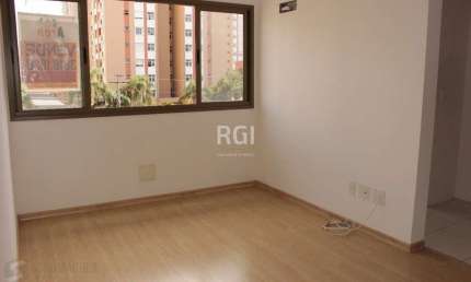 Apartamento Venda - 56.67m², 2 dormitórios, sendo 1 suite, 1 vaga - Partenon