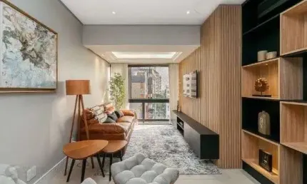 Vende-se cobertura com 2 dormitórios, sendo 1 suíte no bairro Auxiliadora