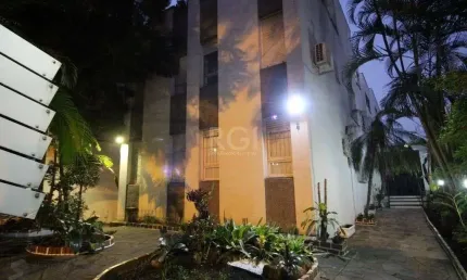 Apartamento Para comprar com 1 dormitório , 62 m² - Rio Branco - Porto Alegre
