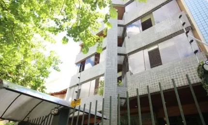 Apartamento com 3 dormitórios para Comprar , 99 m² Petrópolis Porto Alegre/RS