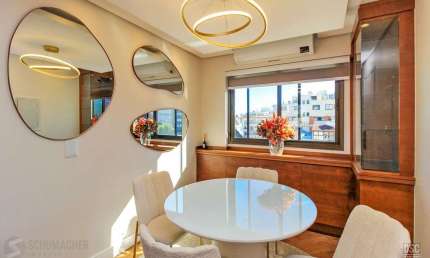 Apartamento , 3 dormitórios com suíte, 2 vagas de garagem, bairro Bela Vista
