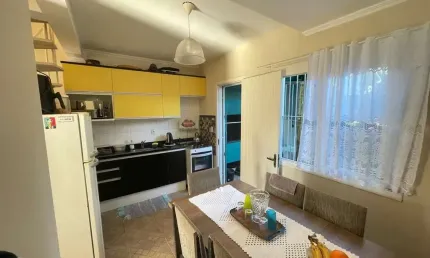 Casa no Condomínio Solar da Landel, 3 quartos com 1 Vaga de garagem.