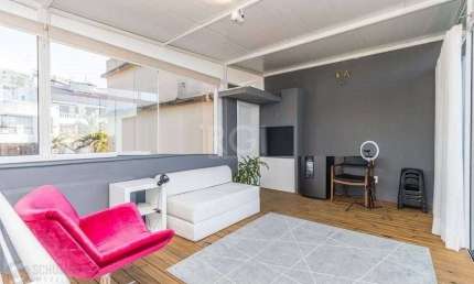 Cobertura para Venda - 186m², 3 dormitórios, 2 vagas - Três Figueiras
