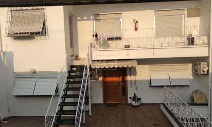 Prédio à venda na Rua Joaquim Silveira, 445, São Sebastião, Porto Alegre