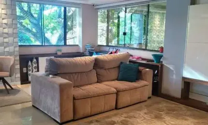 Apartamento com 4 dormitórios e 3 vagas de garagem no bairro petrópolis