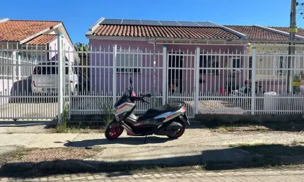 Casa com 3 quartos à venda na Nair Garcia Martins, 349, Hípica, Porto Alegre