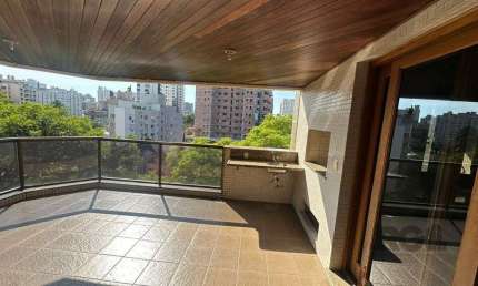 Apartamento de 3 quartos, suíte e 3 vagas de garagem no bairro Bela Vista