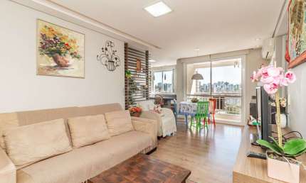 Apartamento à venda no bairro Passo D&amp;#39;areia em Porto Alegre/RS