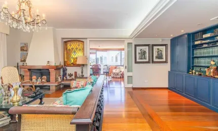Apartamento com 3 quartos à venda na Rua André Puente, 412, Independência, Porto Alegre