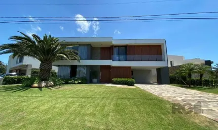 Casa em condomínio fechado com 5 quartos à venda na Rua Rio Jacuí, 1403, Atlântida, Xangri-Lá