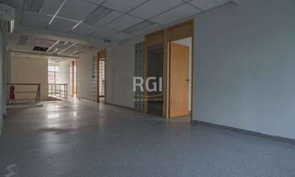 Loja para Venda - 253.09m², 0 dormitórios, Auxiliadora