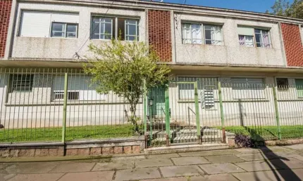 Apartamento com 108 metros privativos com 2 dormitórios na Rua Santa Cecilia.