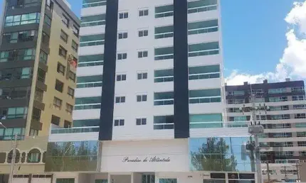Apartamento para Venda - 83.37m², 3 dormitórios, sendo 2 suites, 2 vagas - Centro