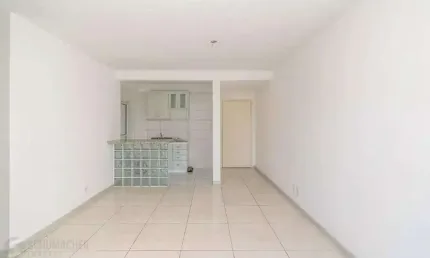 Apartamento com 3 quartos à venda na Avenida Arnaldo Bohrer, 254, Teresópolis, Porto Alegre