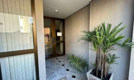 Apartamento com 3 quartos à venda na Rua Roque Calage, 463, Passo da Areia, Porto Alegre