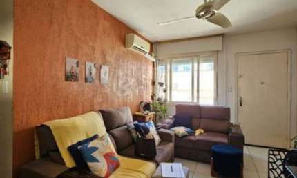 Apartamento à venda com 2 quartos e 1 vaga de garagem no Bairro Vila Ipiranga