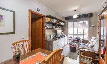 Apartamento no Passo D&amp;#39;areia de 3 dormitórios vaga e infra
