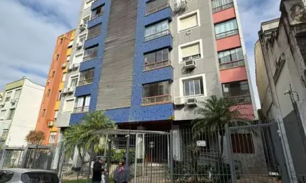 Apartamento de 2 quartos e 1 vaga de garagem no Centro de Porto Alegre