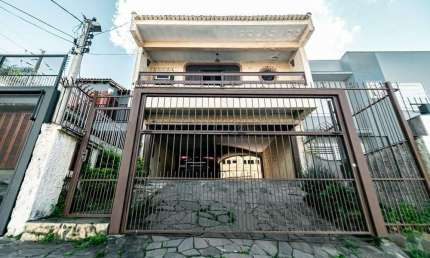 Casa com 3 dormitórios e 185m² no bairro higienópolis