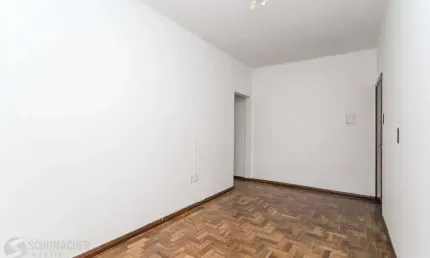 Apartamento 02 dormitórios térreo no bairro rio branco