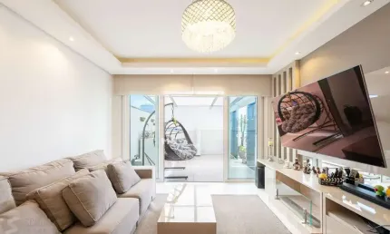 Apartamento garden mobiliado, com 180 m² privativos, no bairro chácara das pedras