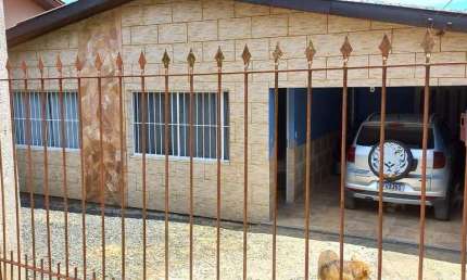 Casa com 4 quartos à venda na Rua Roberto Eggers, 154, São Lucas, Viamão