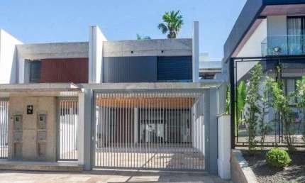Casa com 3 quartos à venda na Rua Professor Carlos de Paula Couto, 251, Jardim Isabel, Porto Alegre
