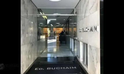 Sala comercial à venda na Rua dos Andradas, 380, Centro Histórico, Porto Alegre