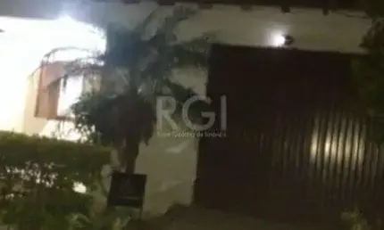 Casa Condominio para Venda - 170m², 3 dormitórios, sendo 1 suites, 2 vagas - Vila Nova