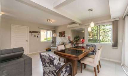 Casa Condominio para Venda - 178,00 m², 3 dormitórios, sendo 2 suites, 2 vagas - Alto Petrópolis