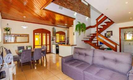 Casa com 5 quartos à venda na Rua Figueredo Mascarenhas, 389, Sarandi, Porto Alegre