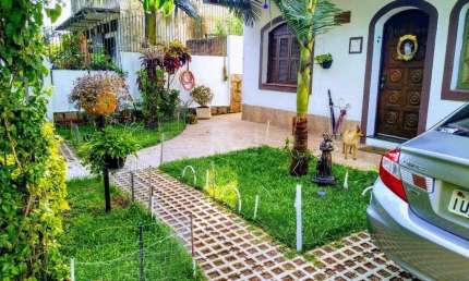 Casa para Venda - 240m², 3 dormitórios, 3 vagas - Teresópolis