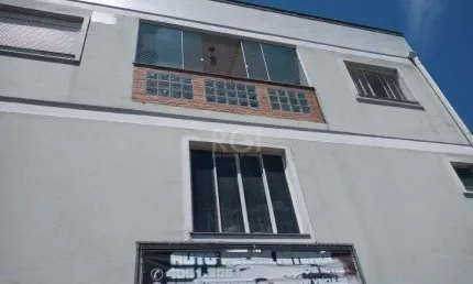 Prédio à venda na Avenida Niterói, 772, Medianeira, Porto Alegre