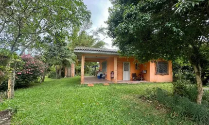 Chácara / sítio com 1 quarto à venda na Rua Goiabeira, 214, Parque Florestal Itapuã, Viamão