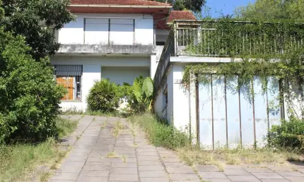 Casa com 4 quartos à venda na Avenida Guaíba, 4371, Vila Assunção, Porto Alegre