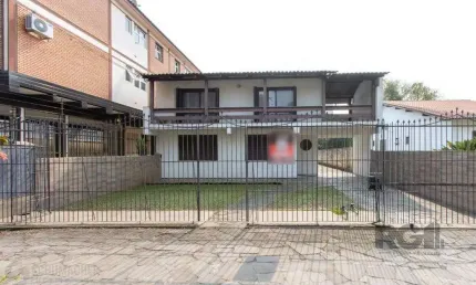 Casa com 7 quartos à venda na Rua Chico Pedro, 180, Camaquã, Porto Alegre