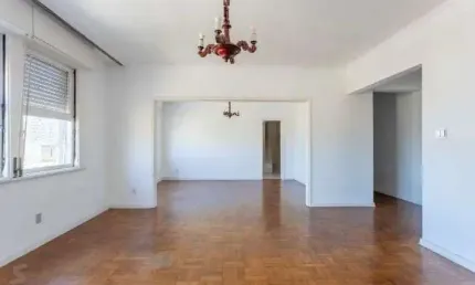 Apartamento 03 dormitórios no Bom Fim - 160m² - próximo à Redenção