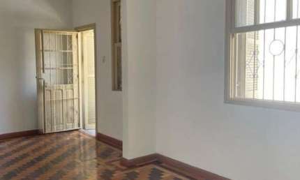 Apartamento com 2 dormitórios no Bairro Santa Cecília