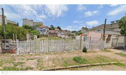 Terreno à venda na Rua Teixeira de Freitas, 804, Santo Antônio, Porto Alegre