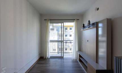 Apartamento de 3 dormitórios, 1 suíte e 1 vaga coberta.
